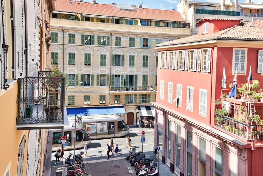 Very Nice 2P With All Comfort, City Center Ac/Wifi Bagian luar foto